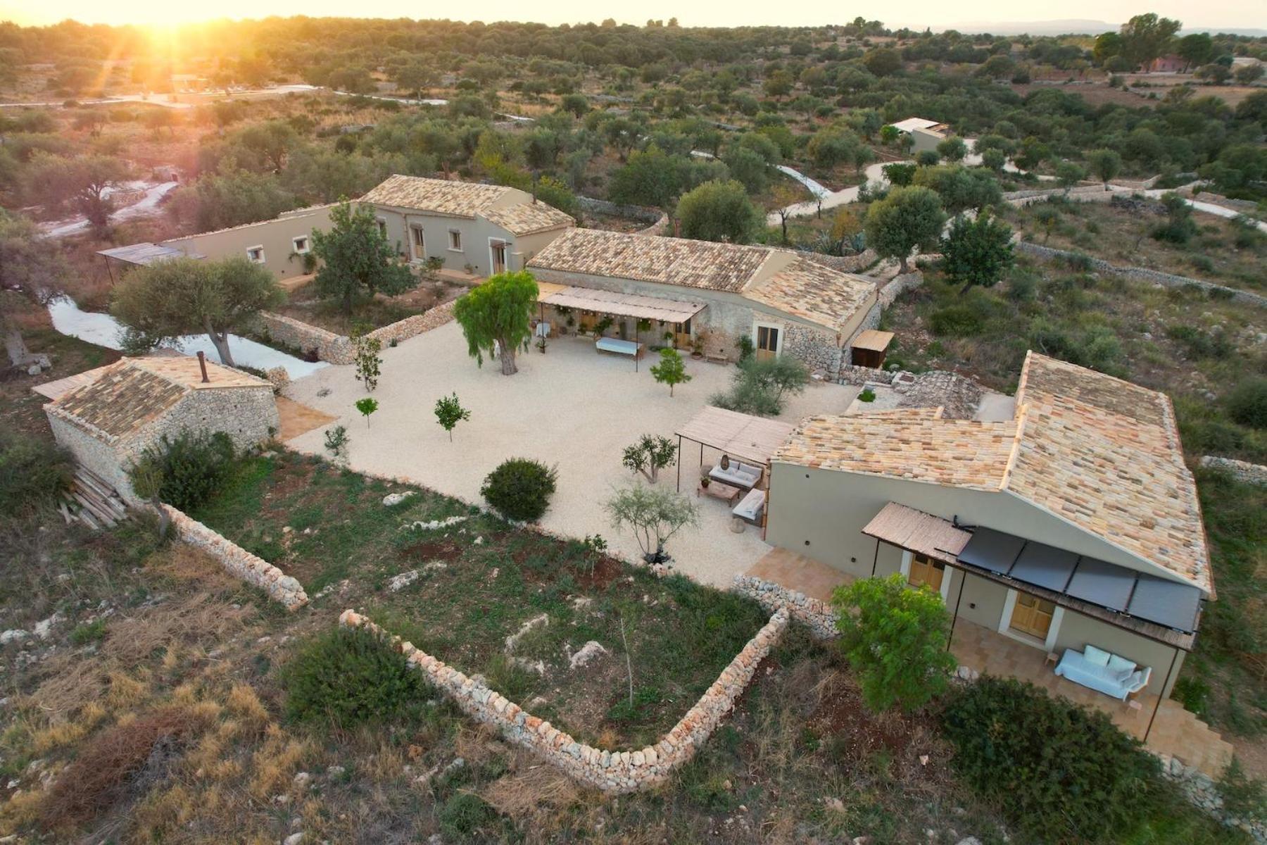 Casa Imayah Charming B&B Noto Exterior photo
